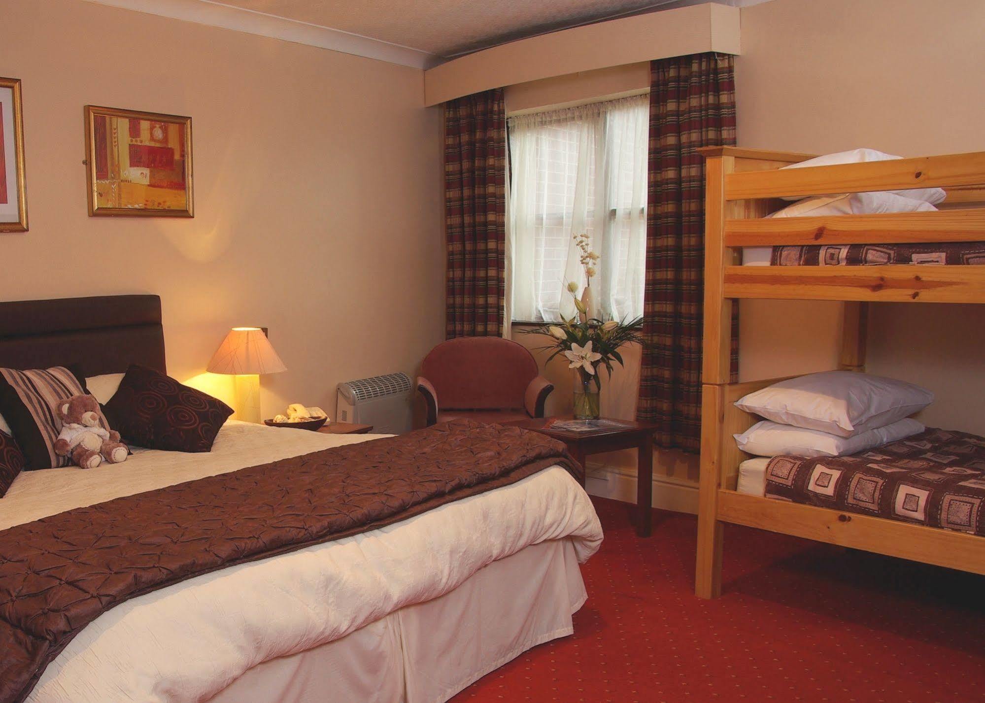 Beaufort Park 3*